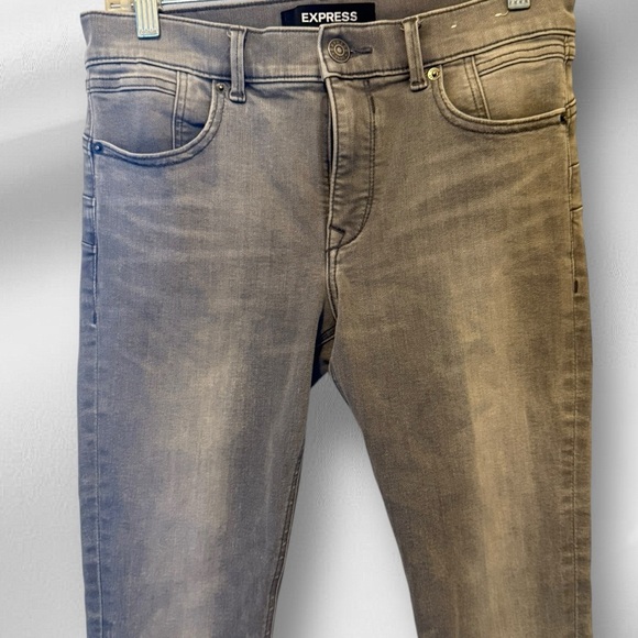 Express Ankle Legging Mid Rise‎ Jeans with Raw Hems - Picture 2 of 7